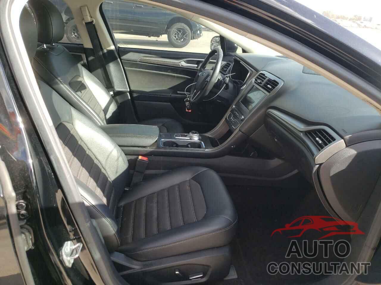 FORD FUSION 2017 - 3FA6P0HD5HR256732