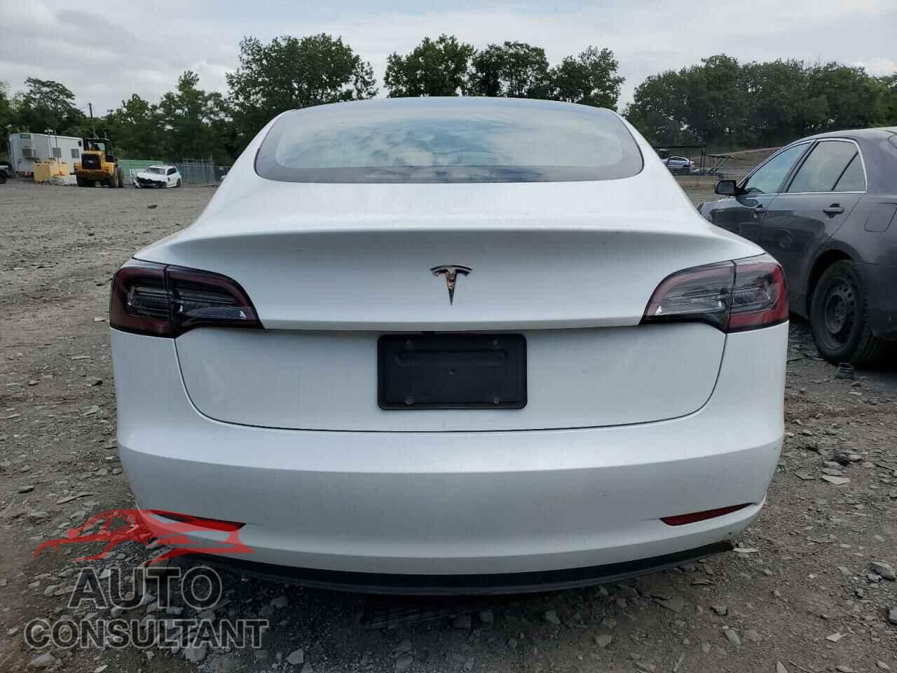 TESLA MODEL 3 2023 - 5YJ3E1EA0PF417541