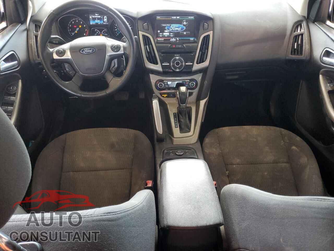 FORD FOCUS 2012 - 1FAHP3H2XCL385596