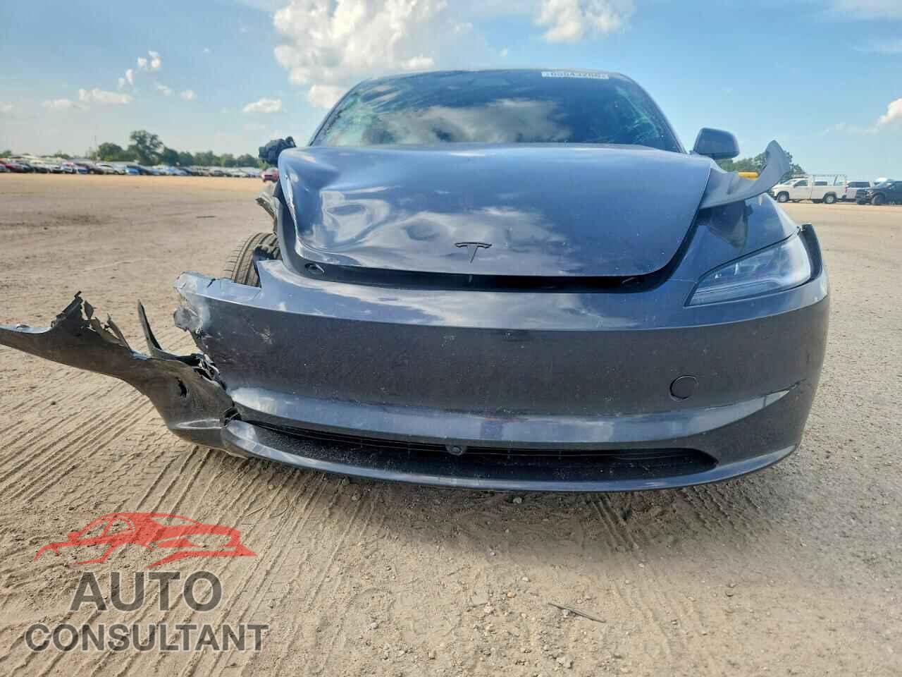 TESLA MODEL 3 2026 - 5YJ3E1EA5TF183763