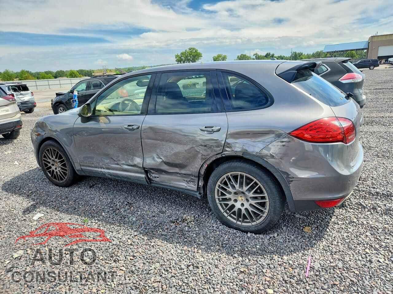 PORSCHE CAYENNE 2012 - WP1AB2A27CLA44881