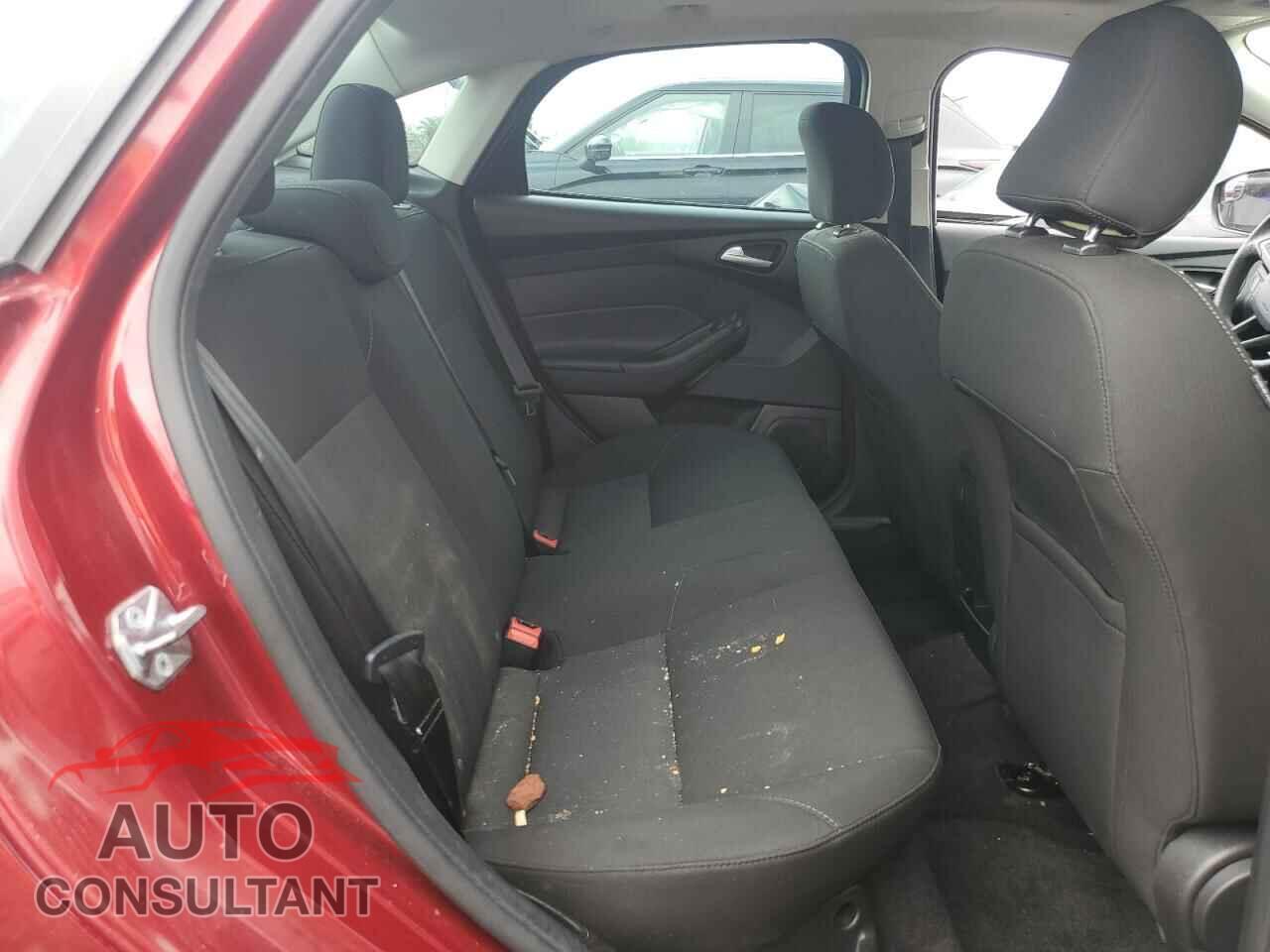 FORD FOCUS 2017 - 1FADP3H27HL257578