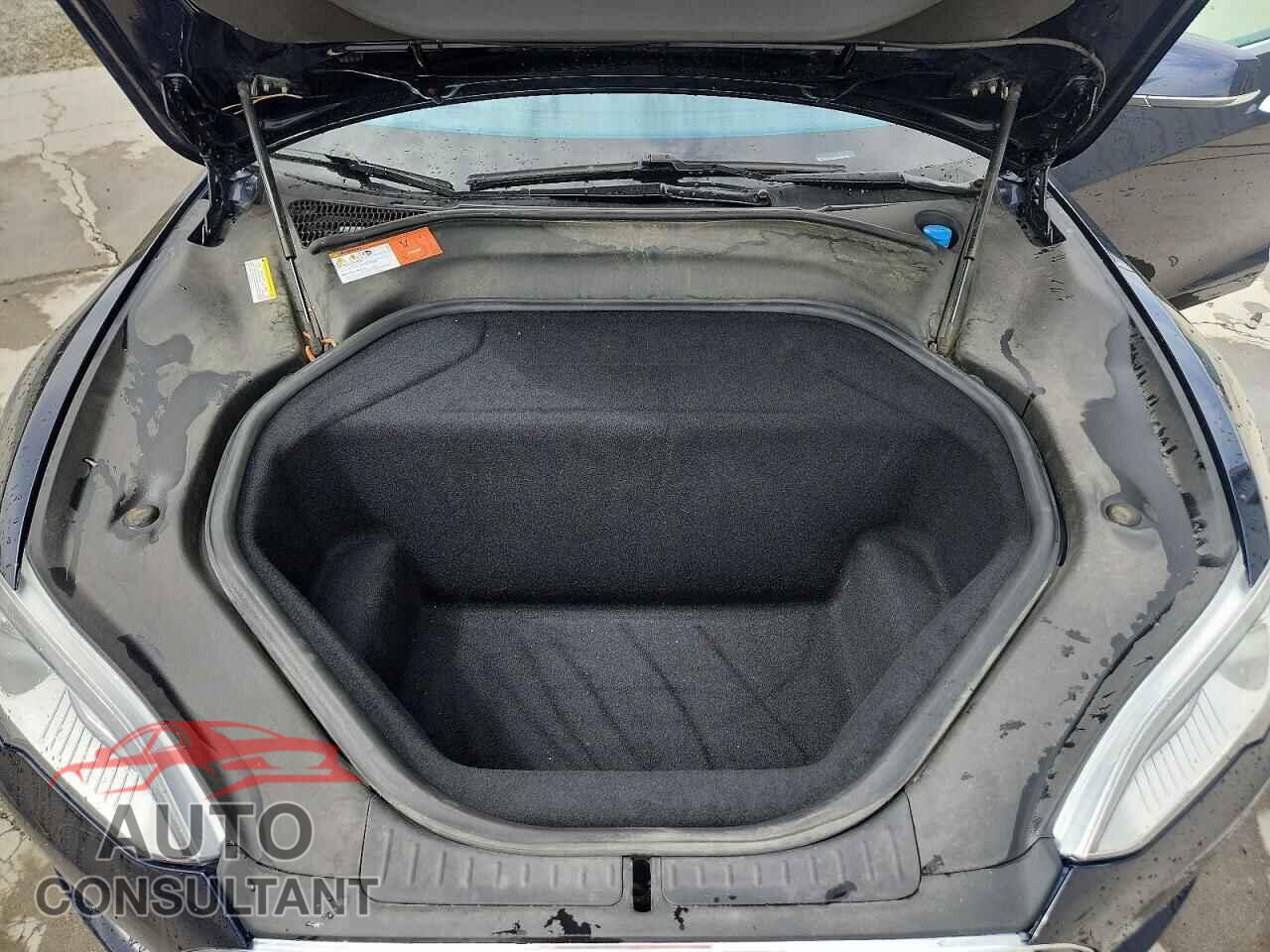 TESLA MODEL S 2014 - 5YJSA1H29EFP65556