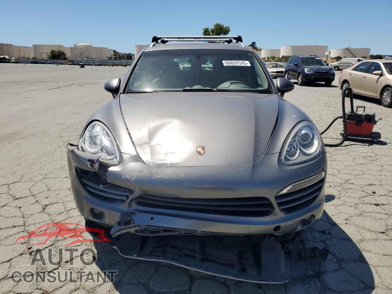 PORSCHE CAYENNE 2013 - WP1AF2A22DLA26505