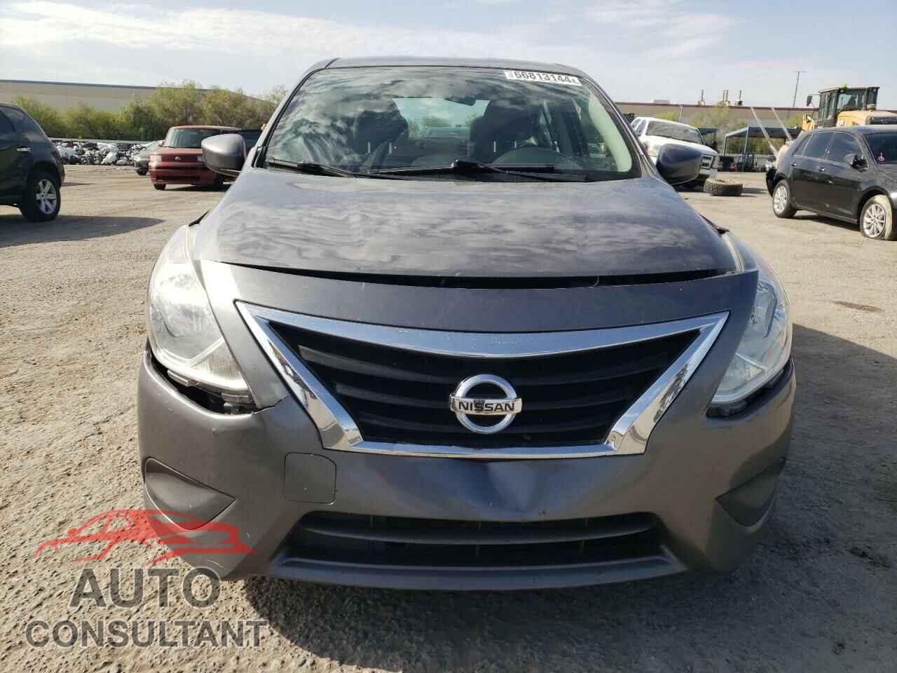 NISSAN VERSA 2017 - 3N1CN7AP3HL845672