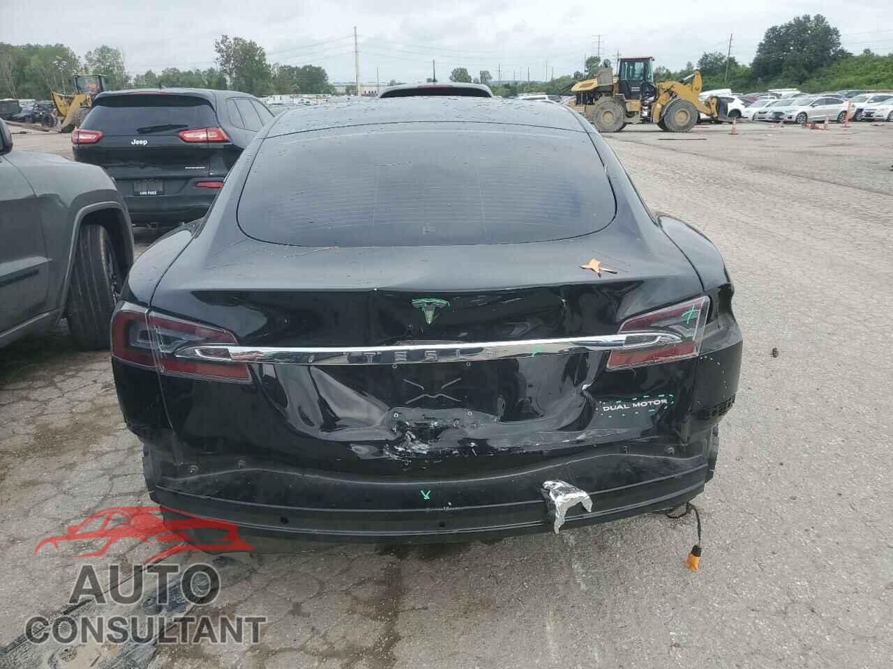 TESLA MODEL S 2021 - 5YJSA1E24MF426853