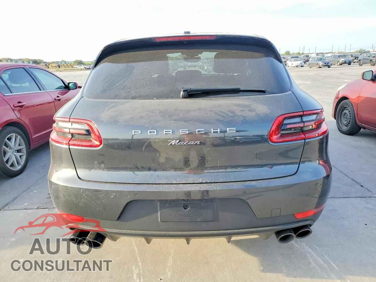 PORSCHE MACAN 2018 - WP1AA2A50JLB19186