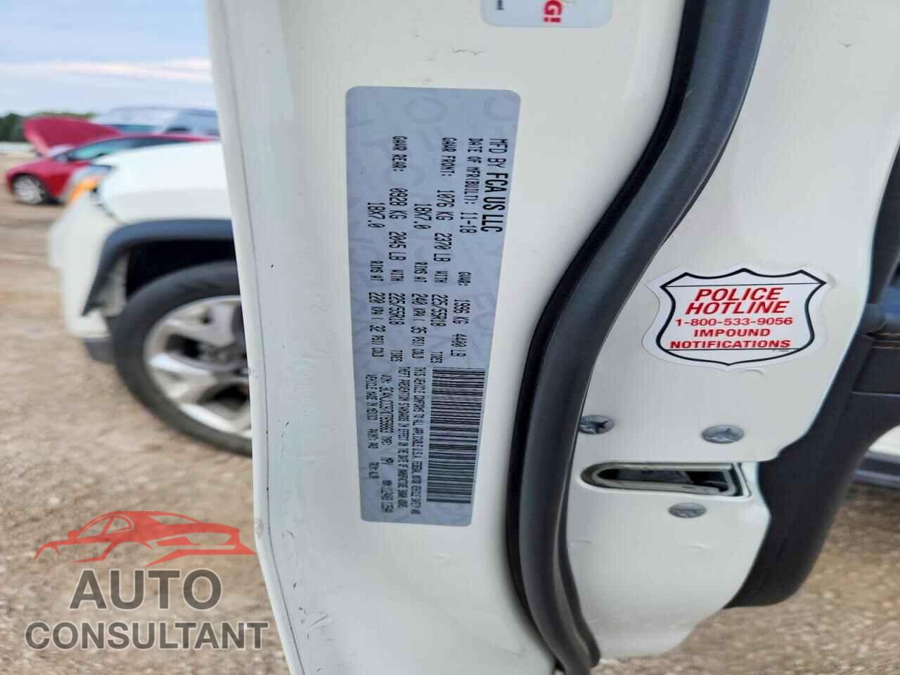 JEEP COMPASS 2019 - 3C4NJCCB7KT659863