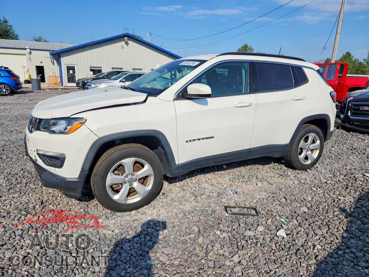 JEEP COMPASS 2017 - 3C4NJDBB6HT579020