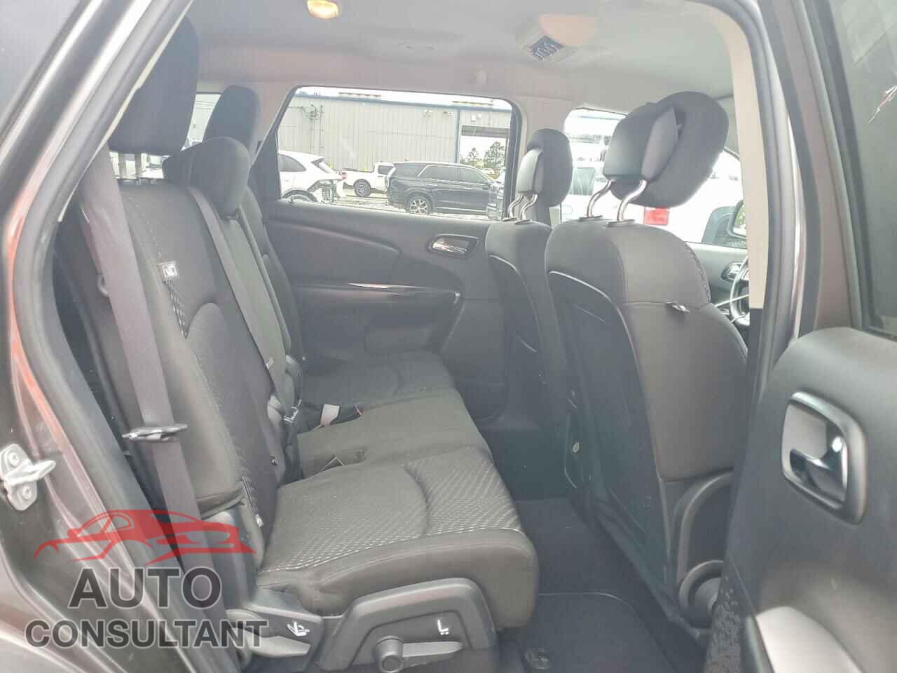 DODGE JOURNEY 2017 - 3C4PDCBG3HT510789