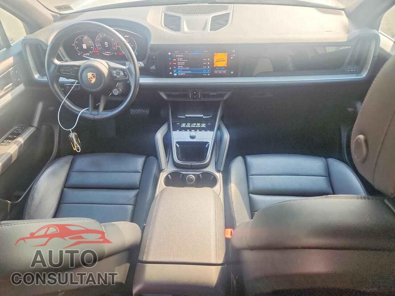 PORSCHE CAYENNE 2024 - WP1AA2AYXRDA01761