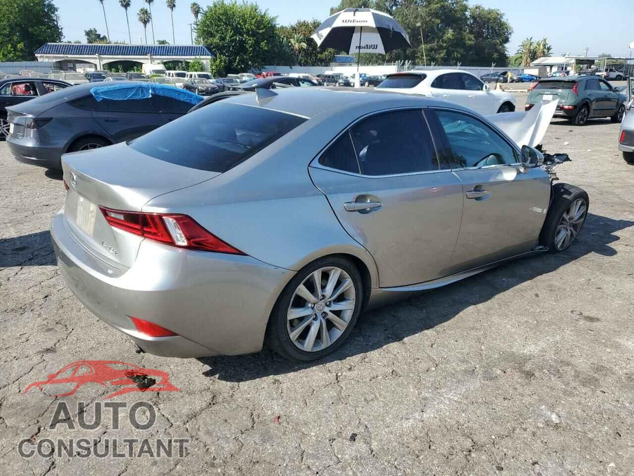 LEXUS IS 2016 - JTHBA1D2XG5030223