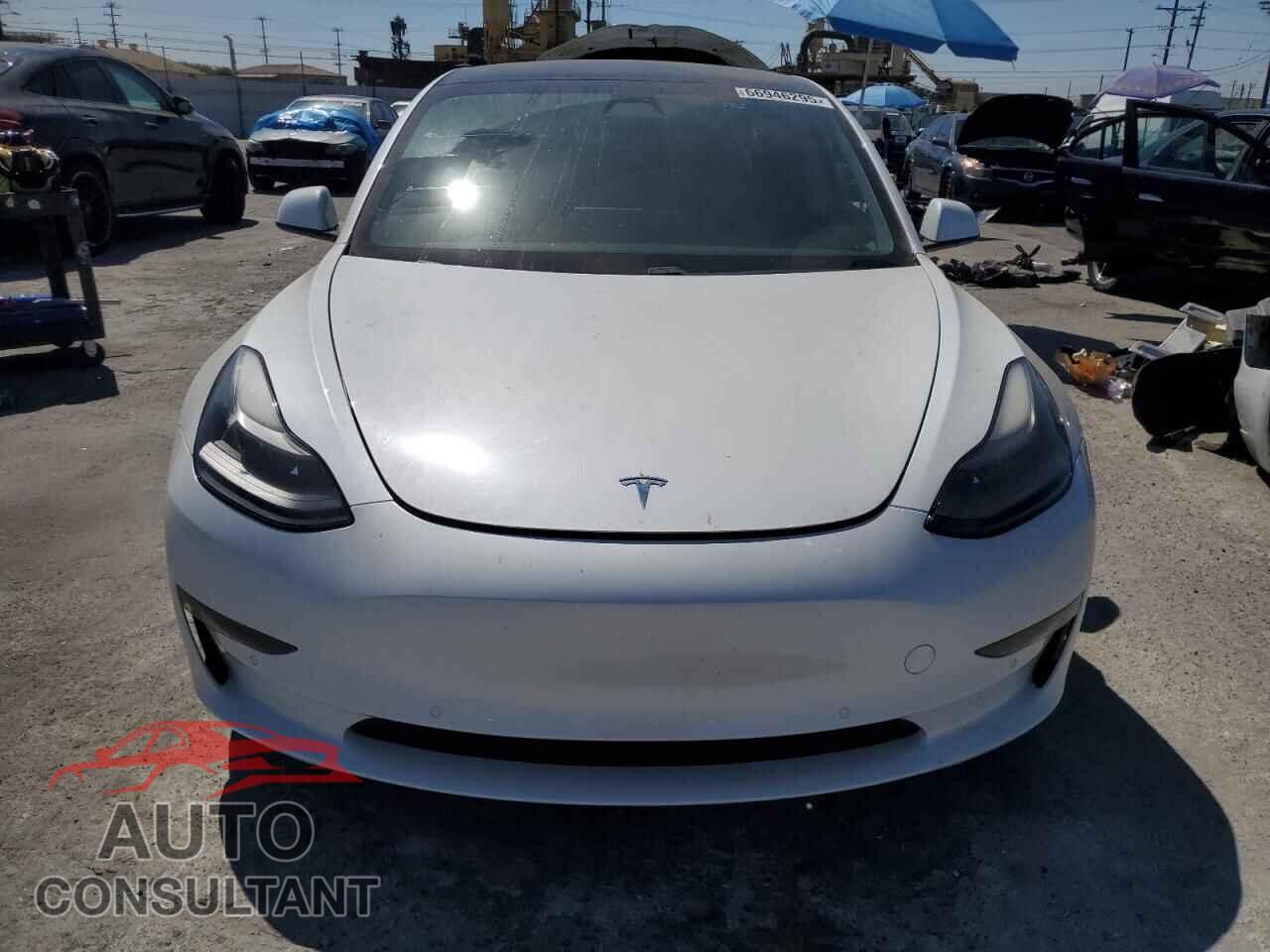 TESLA MODEL 3 2021 - 5YJ3E1EA2MF871527