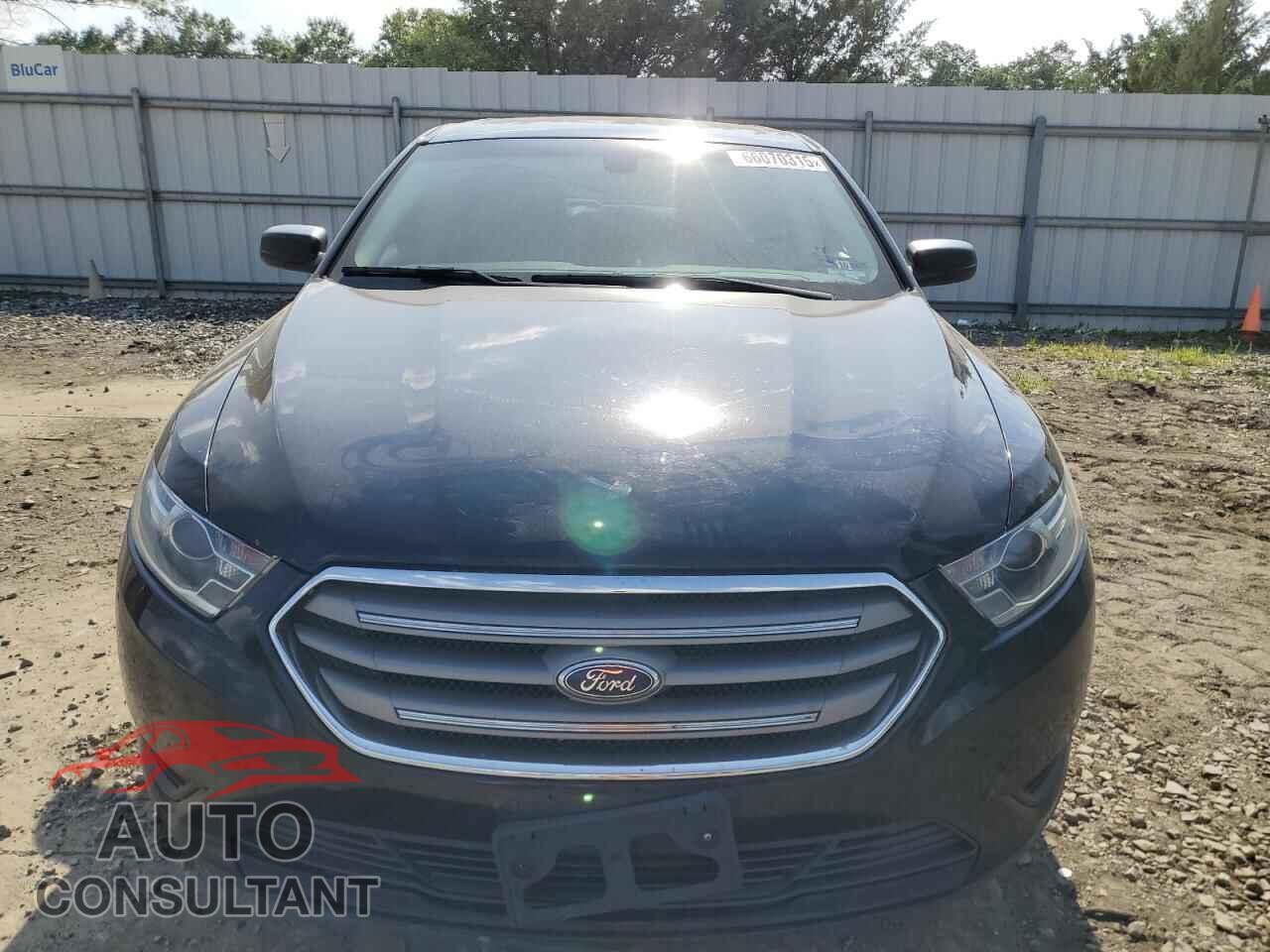 FORD TAURUS 2016 - 1FAHP2D82GG149527