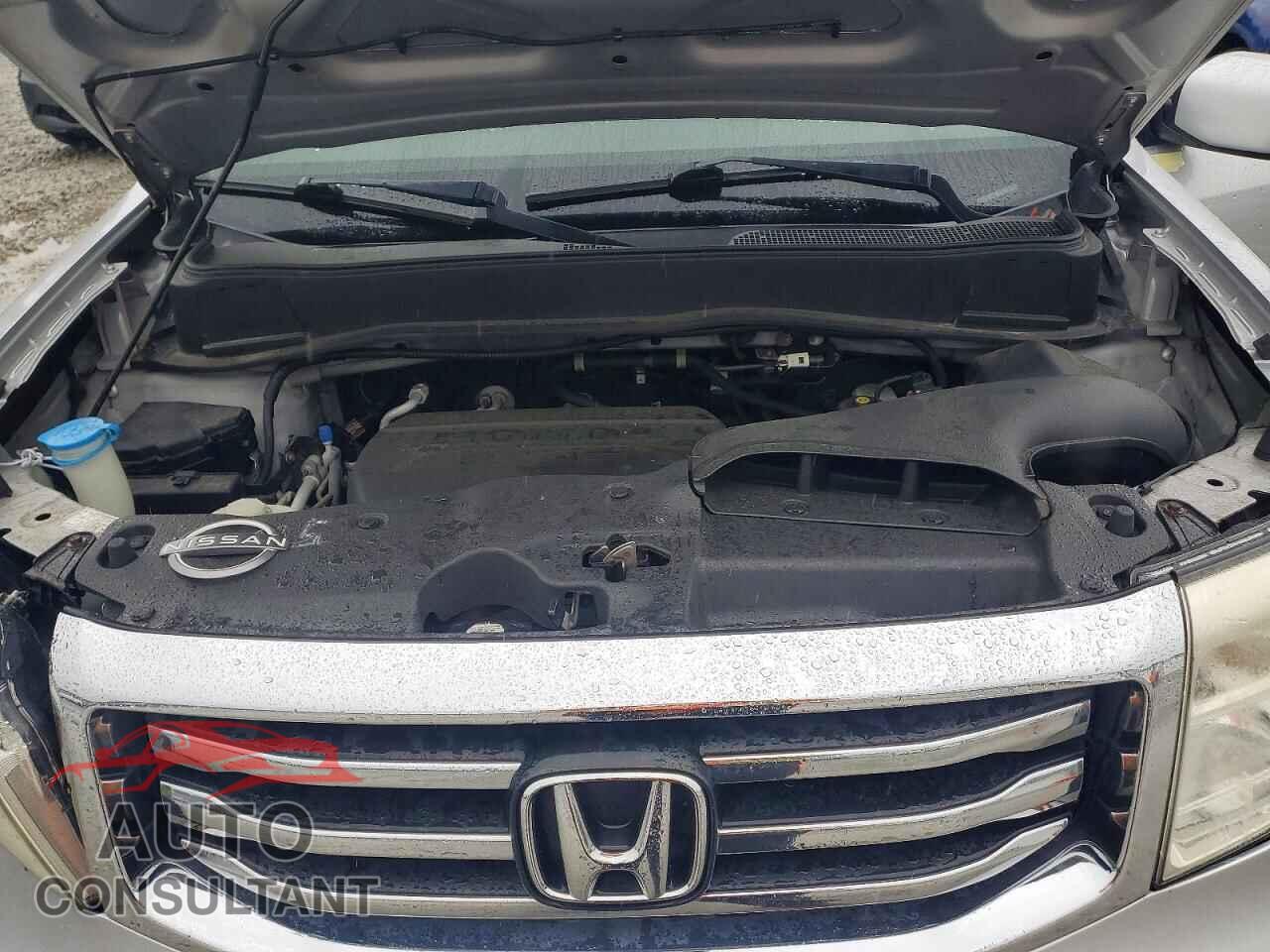 HONDA PILOT 2015 - 5FNYF4H55FB062612