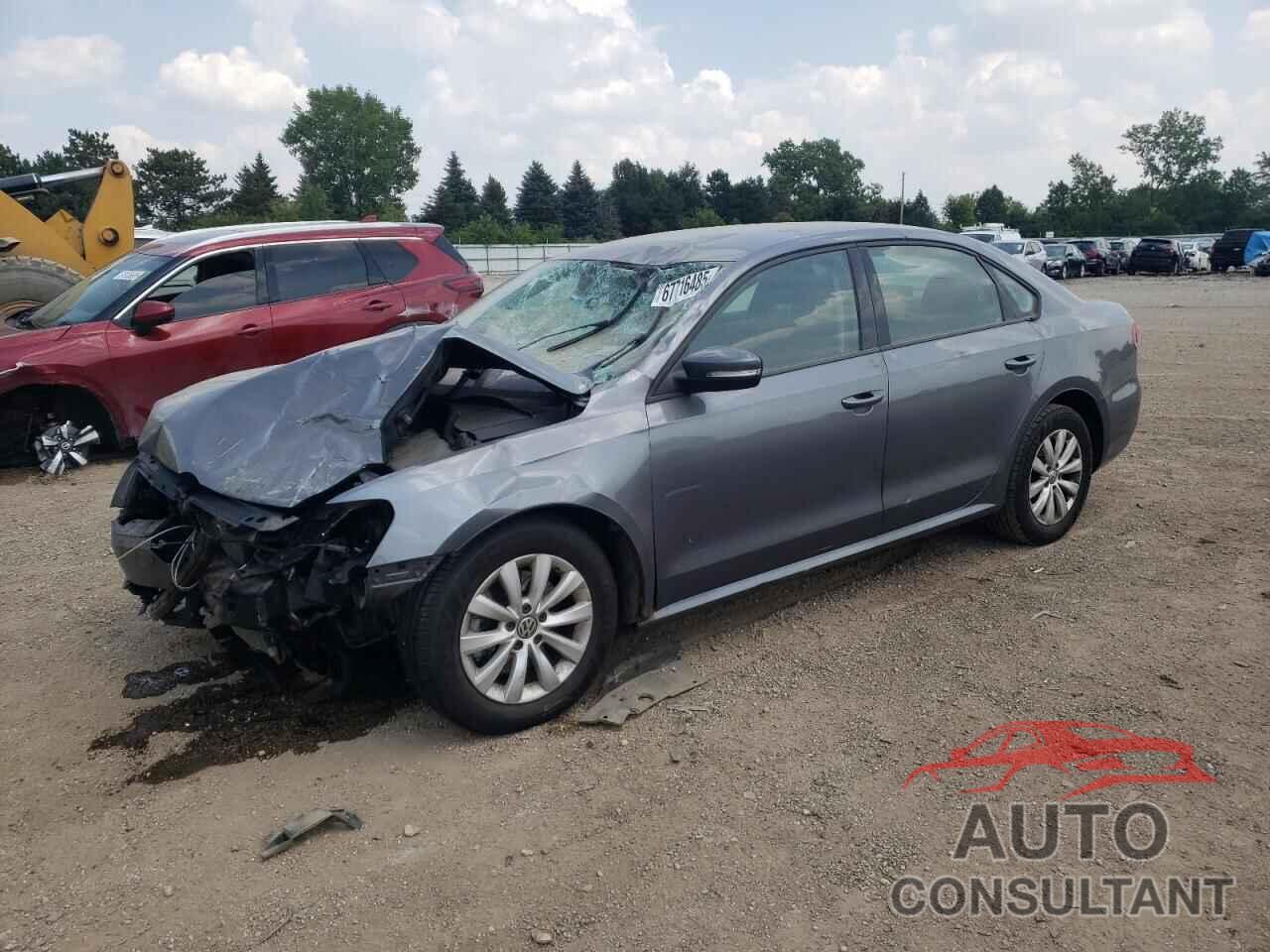 VOLKSWAGEN PASSAT 2013 - 1VWAH7A38DC054713