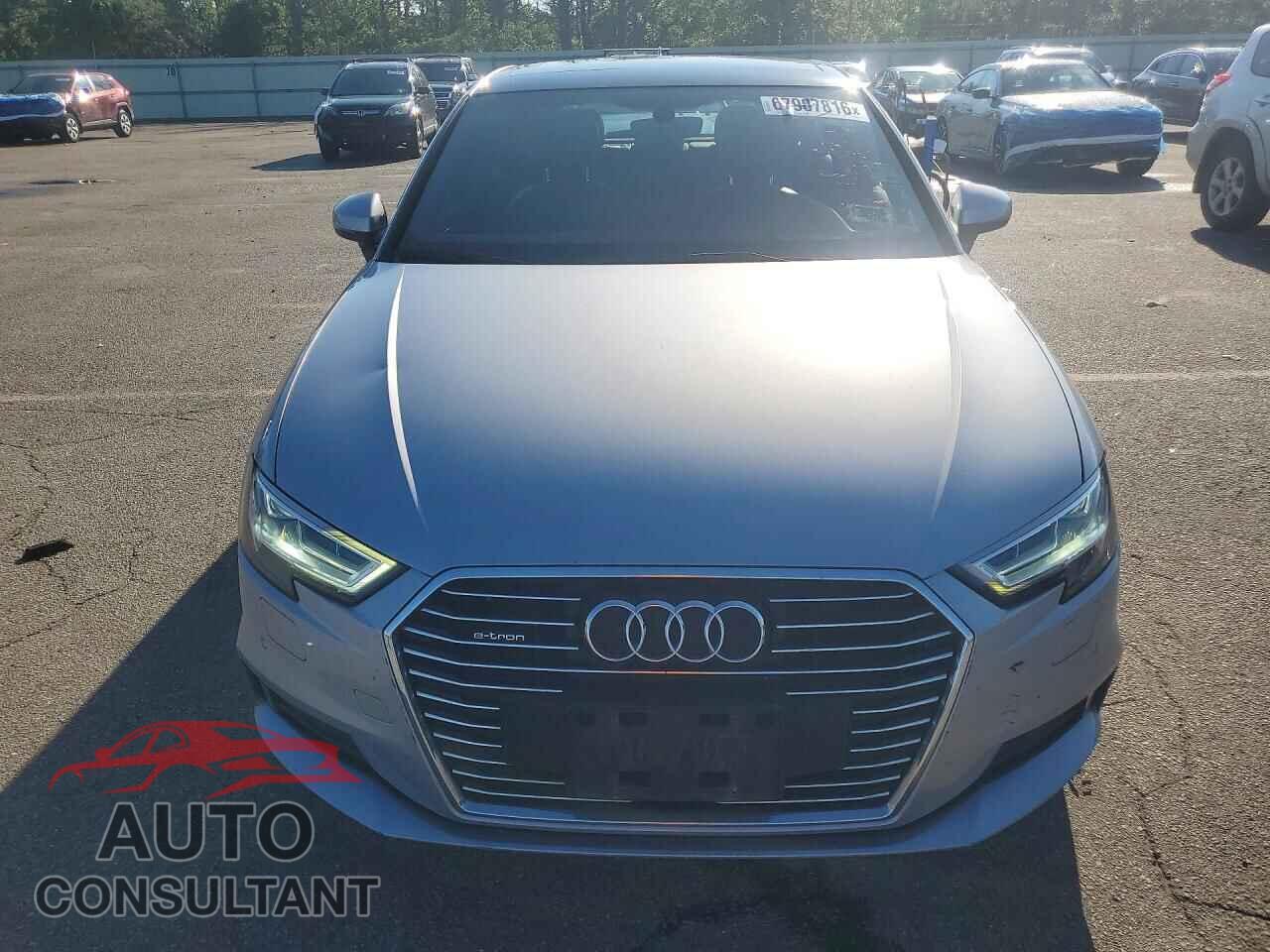 AUDI A3 2017 - WAUTPBFF1HA056743