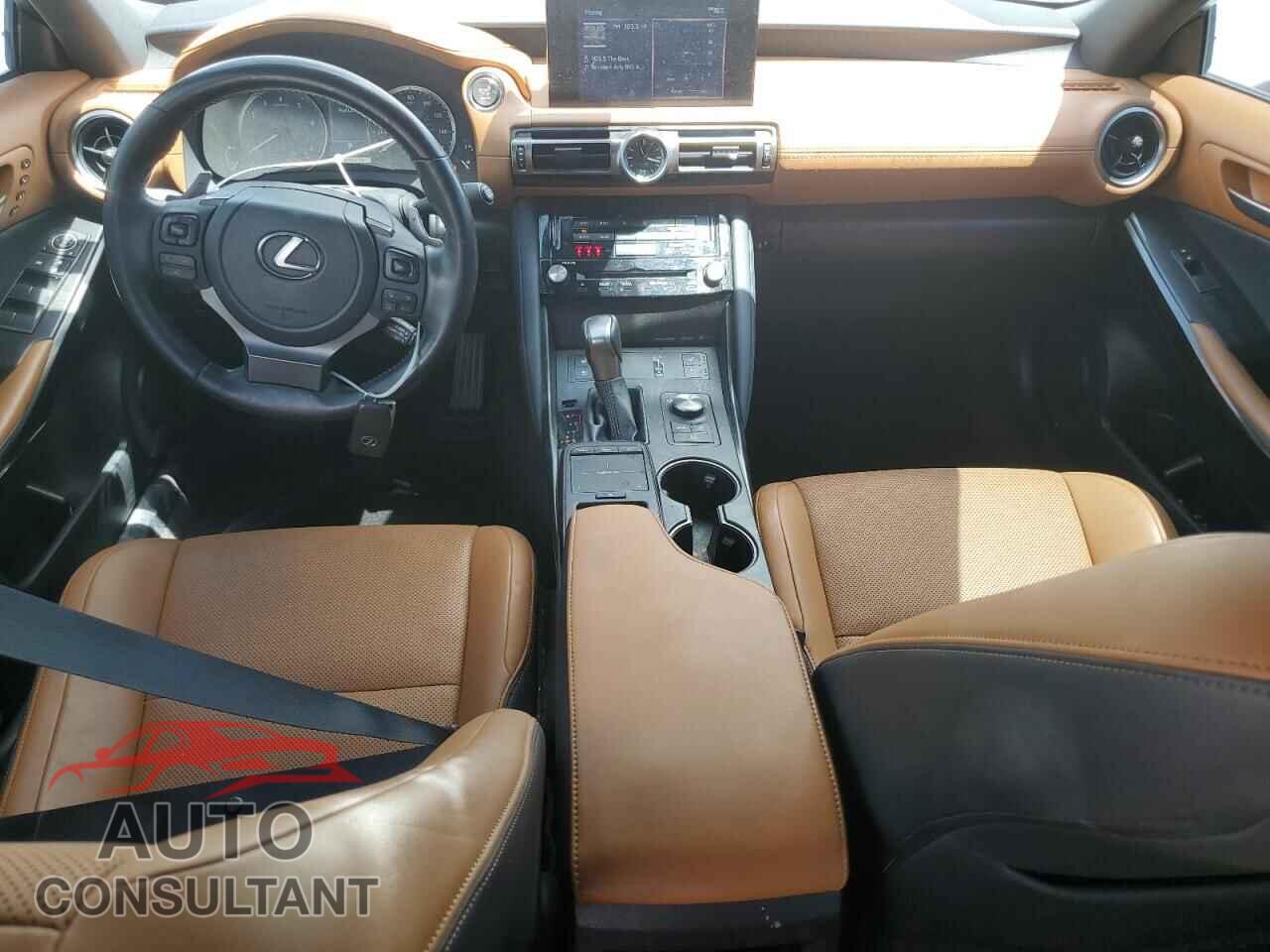 LEXUS IS 2022 - JTHDA1D21N5118969