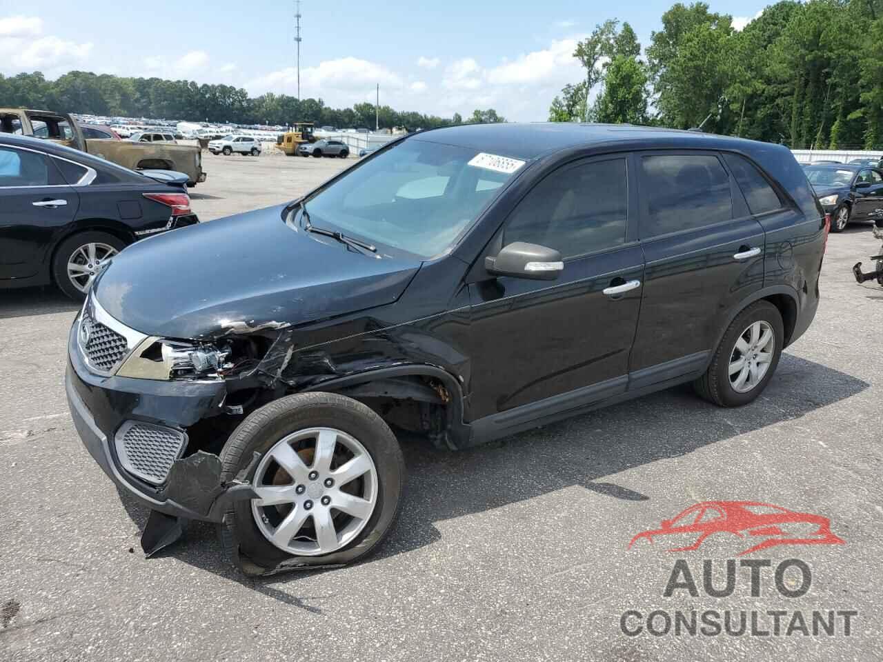 KIA SORENTO 2011 - 5XYKT3A11BG007500