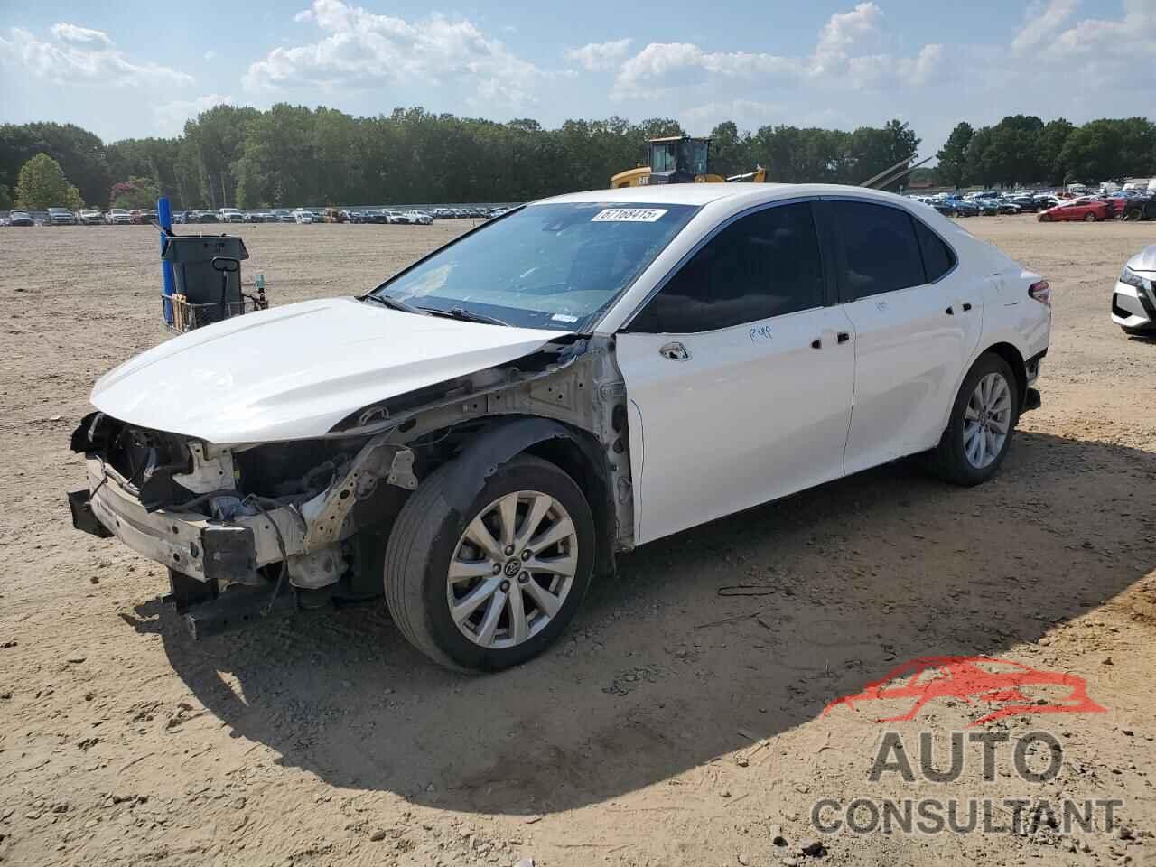 TOYOTA CAMRY 2018 - 4T1B11HK3JU096388