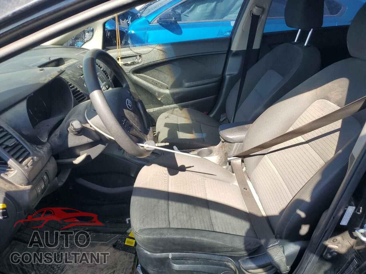 KIA FORTE 2016 - KNAFX4A61G5604196