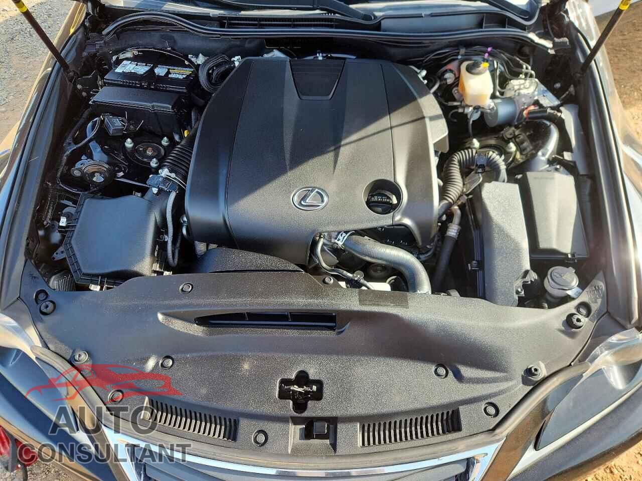 LEXUS IS 2014 - JTHBF1D29E5014741