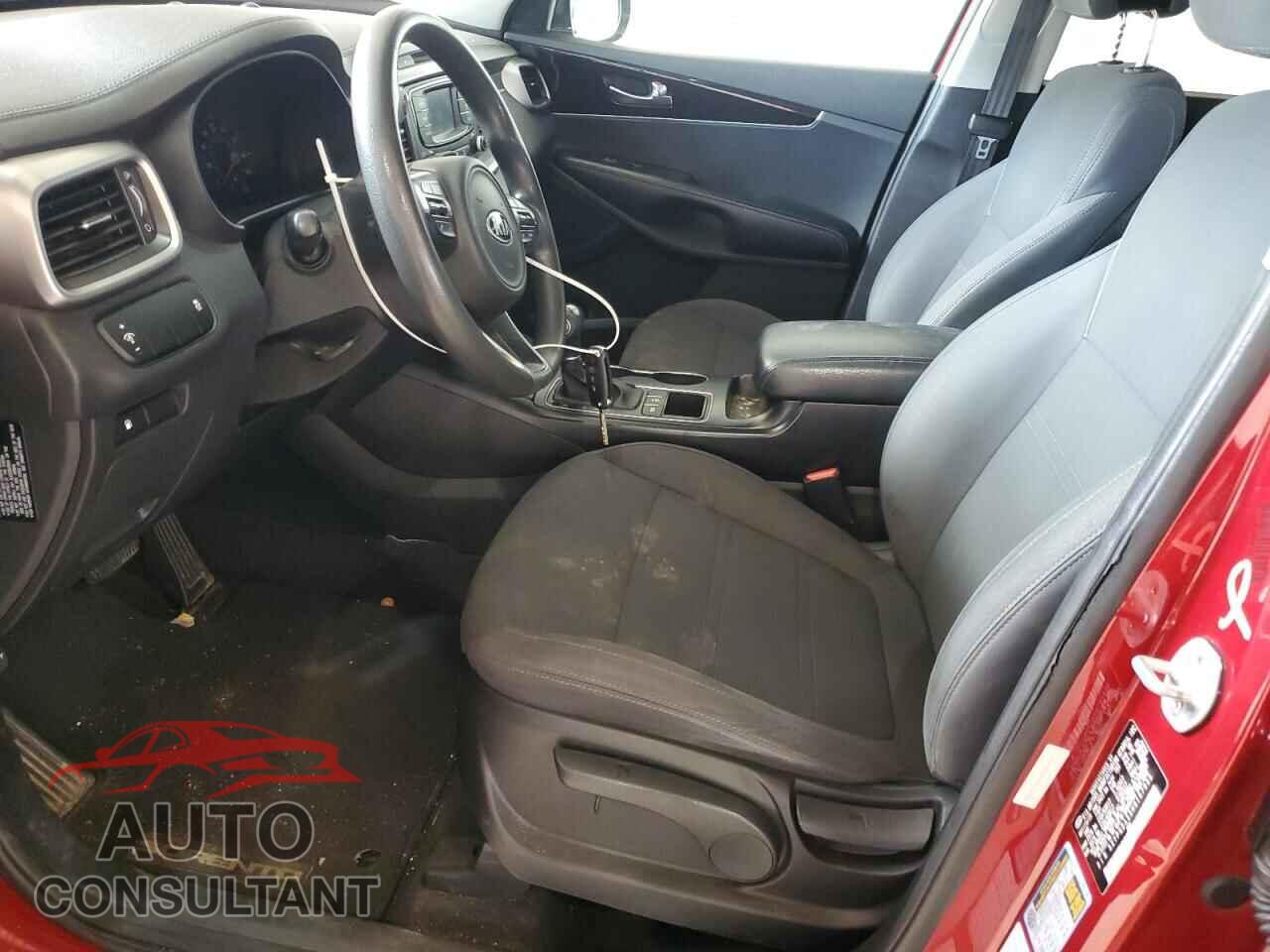 KIA SORENTO 2017 - 5XYPGDA59HG197056