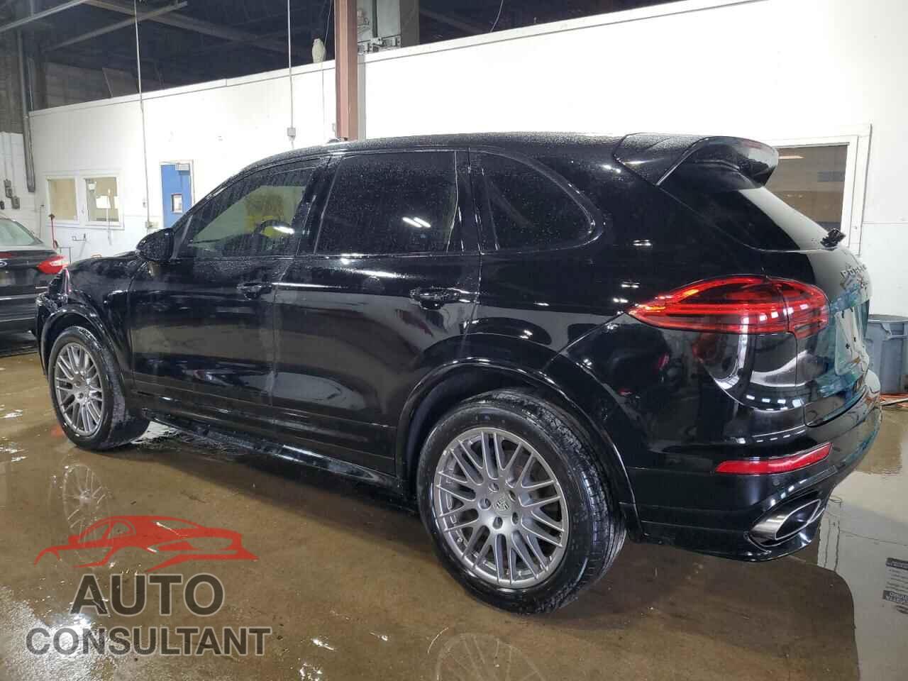 PORSCHE CAYENNE 2016 - WP1AA2A29GKA11444