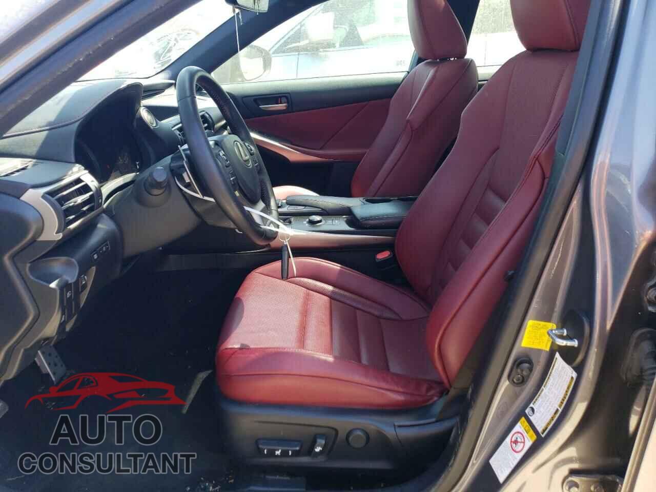 LEXUS IS 2017 - JTHBA1D27H5050768