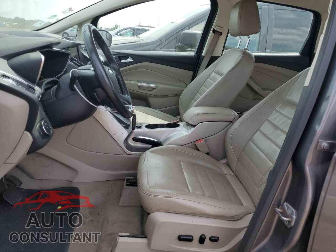 FORD CMAX 2013 - 1FADP5BU7DL535220