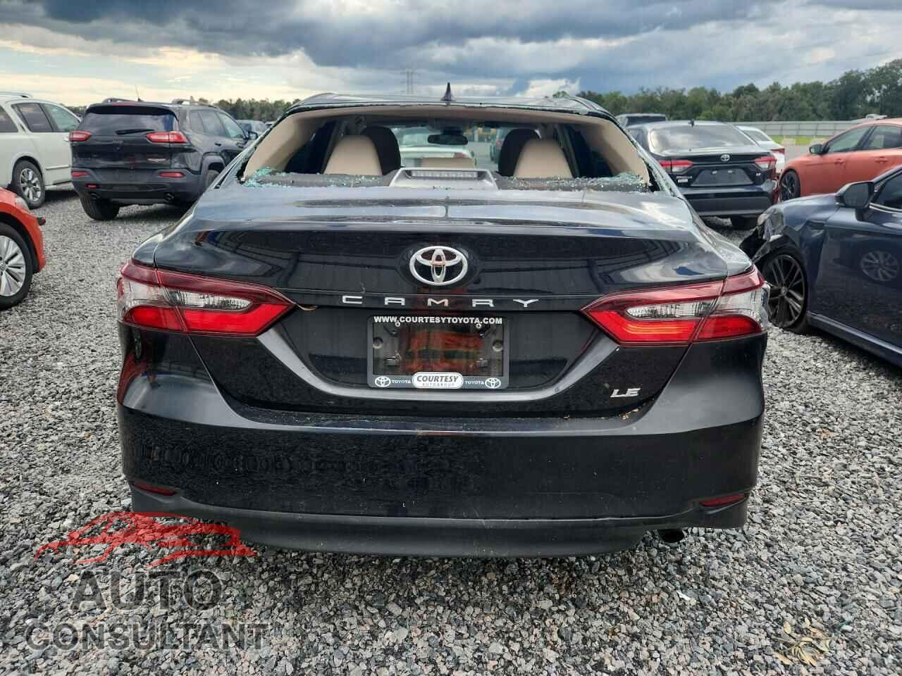 TOYOTA CAMRY 2023 - 4T1C11AKXPU166301