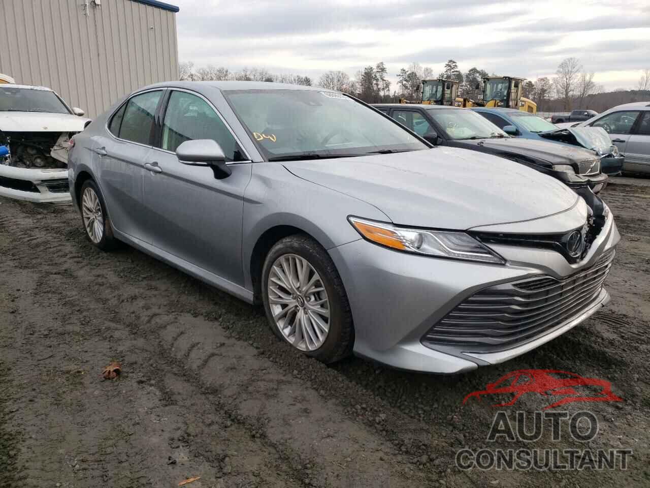 TOYOTA CAMRY 2020 - 4T1F11AK8LU894173