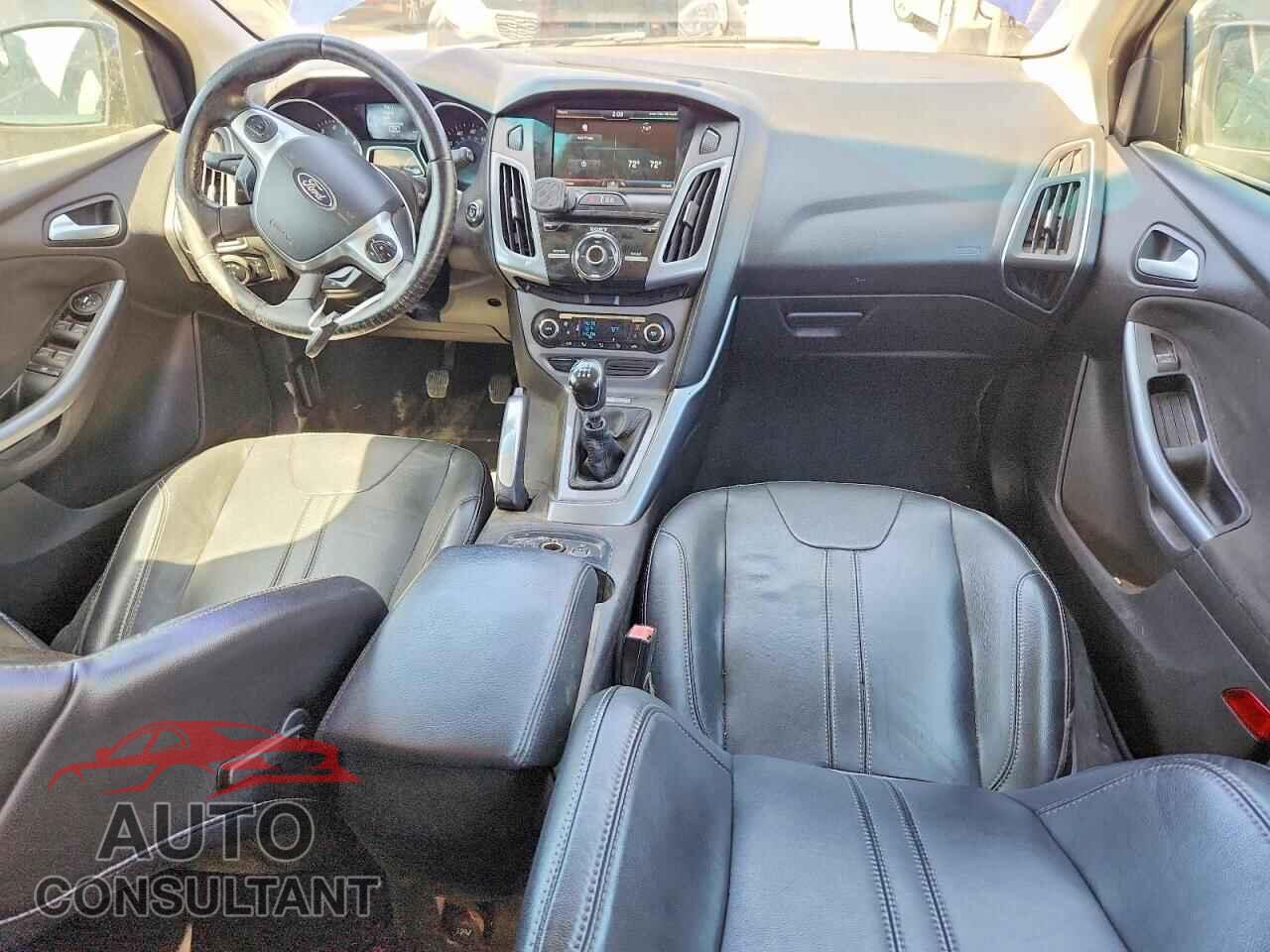 FORD FOCUS 2013 - 1FADP3N27DL363009