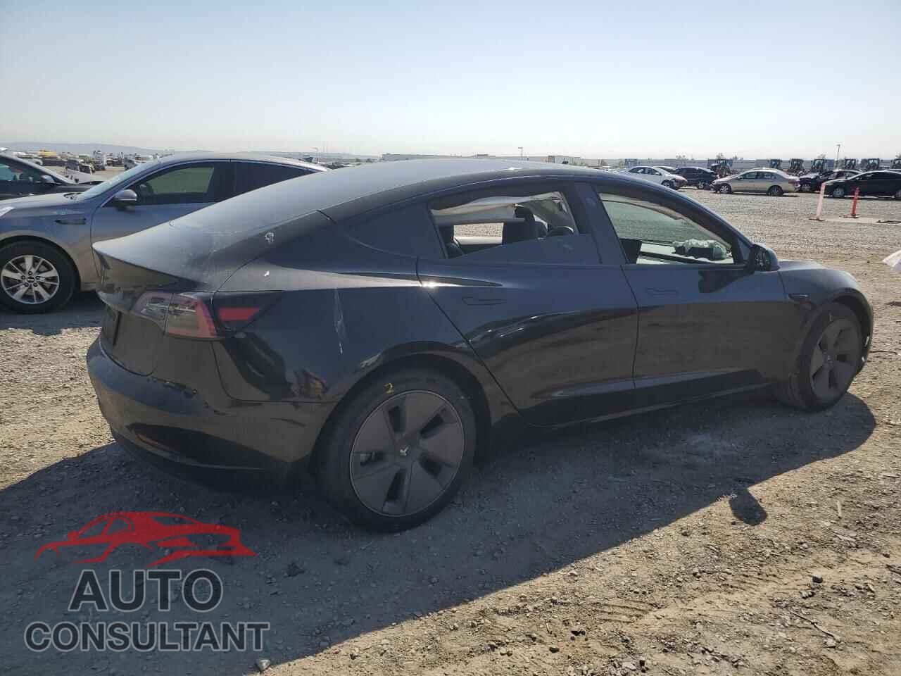 TESLA MODEL 3 2023 - 5YJ3E1EA5PF660505