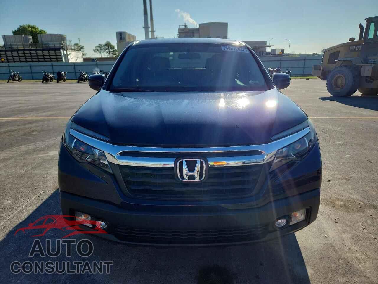 HONDA RIDGELINE 2018 - 5FPYK3F52JB011979