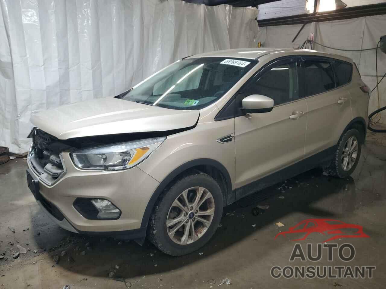 FORD ESCAPE 2017 - 1FMCU9GD8HUB50548