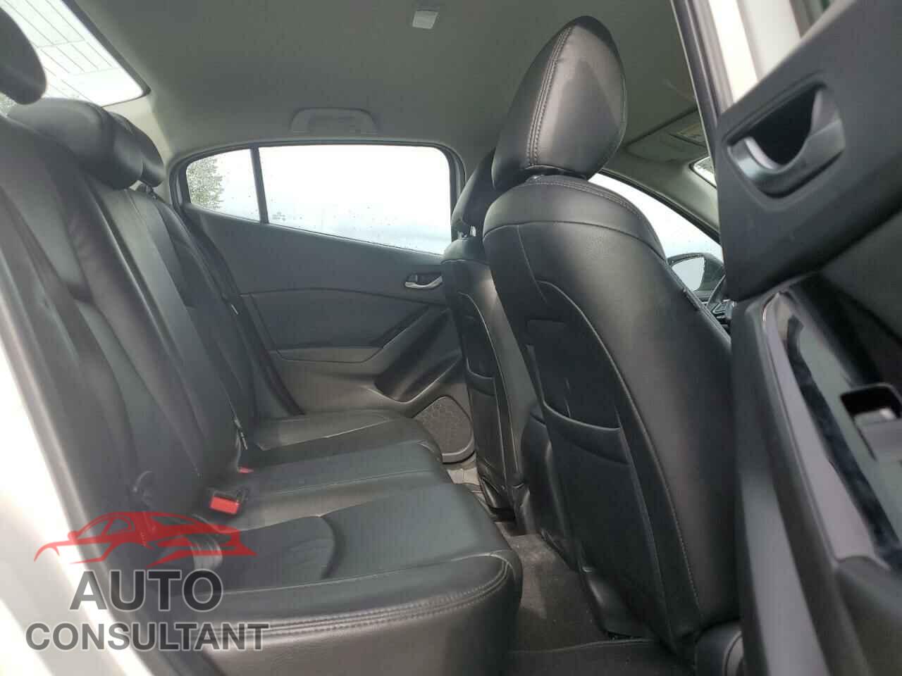 MAZDA 3 2017 - 3MZBN1U72HM105555