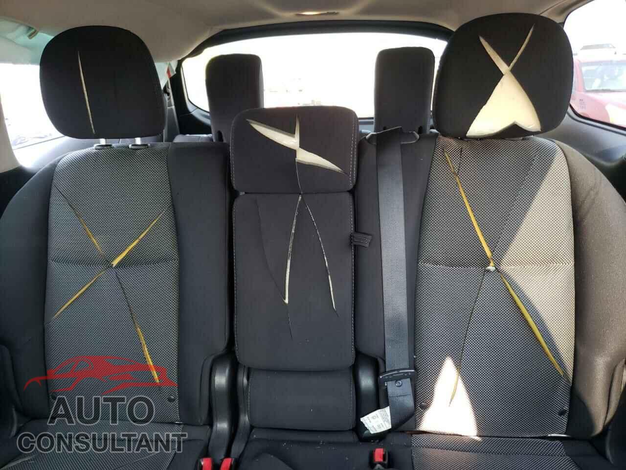 NISSAN PATHFINDER 2017 - 5N1DR2MM2HC617339