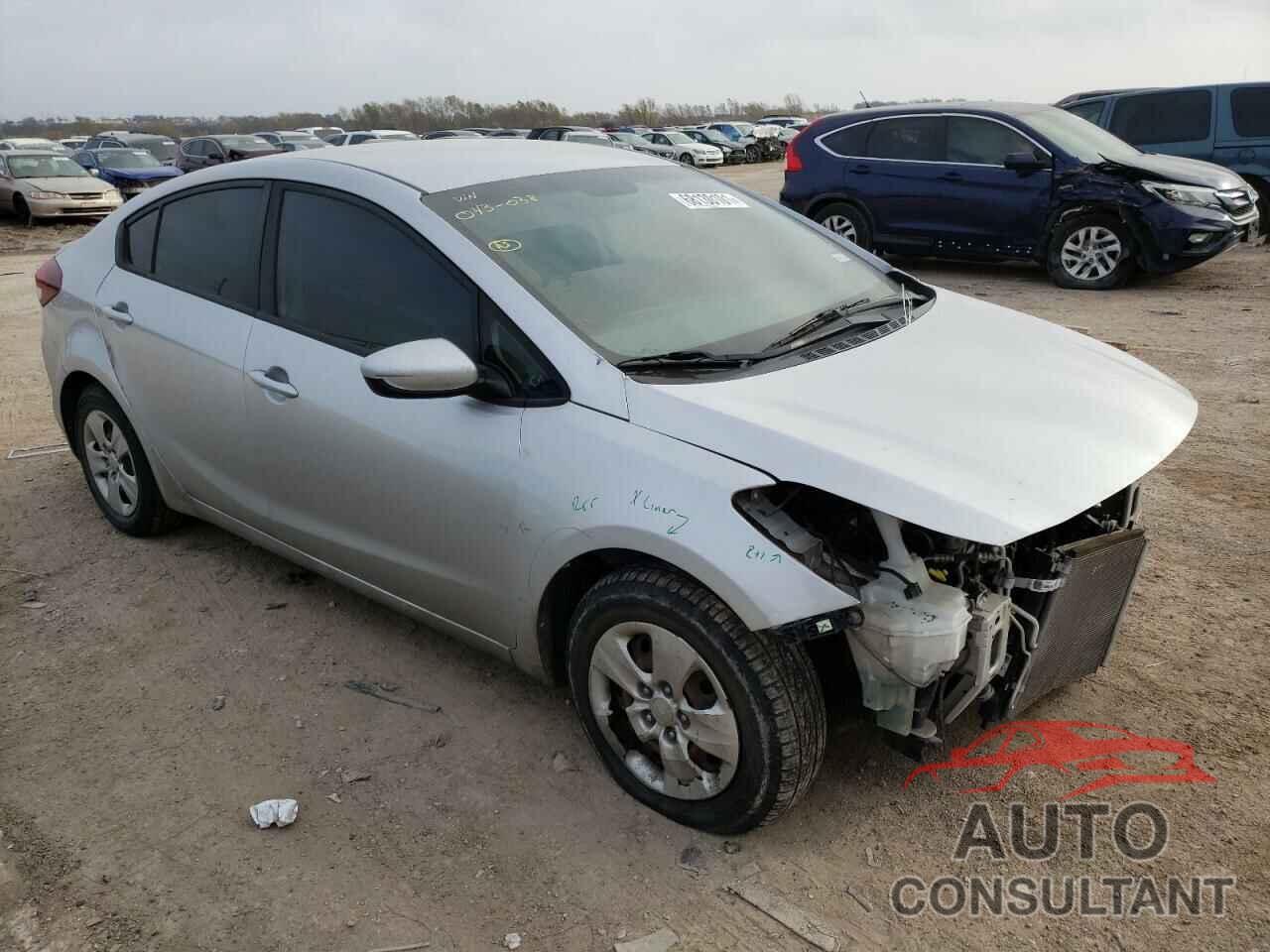 KIA FORTE 2017 - 3KPFK4A74HE043038