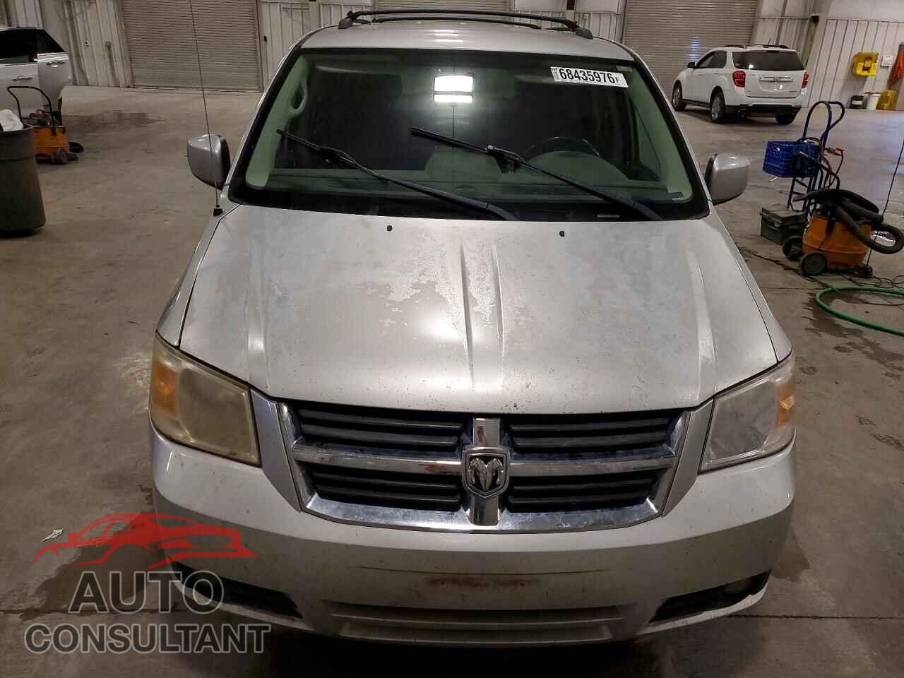 DODGE CARAVAN 2010 - 2D4RN5D12AR205399