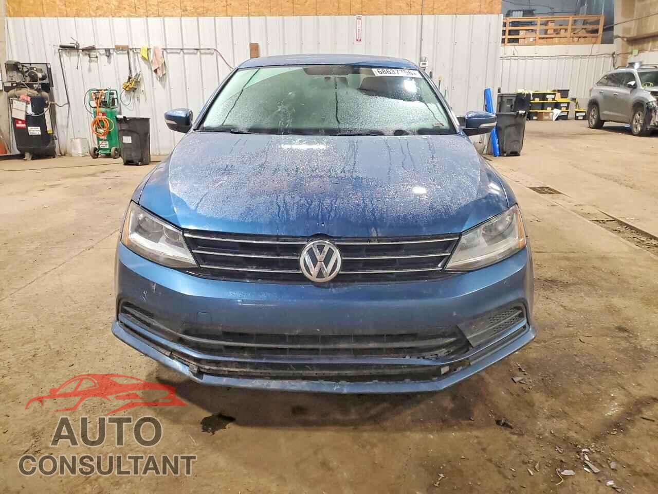VOLKSWAGEN JETTA 2017 - 3VWDB7AJ3HM338879