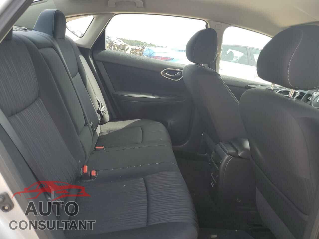 NISSAN SENTRA 2019 - 3N1AB7AP3KL612656