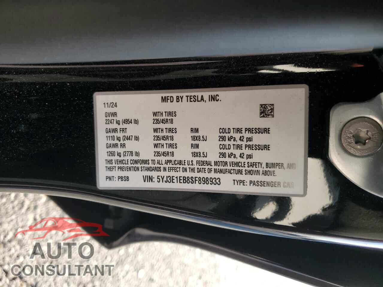 TESLA MODEL 3 2025 - 5YJ3E1EB8SF898933