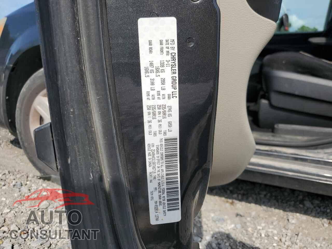 DODGE CARAVAN 2011 - 2D4RN4DG1BR706719