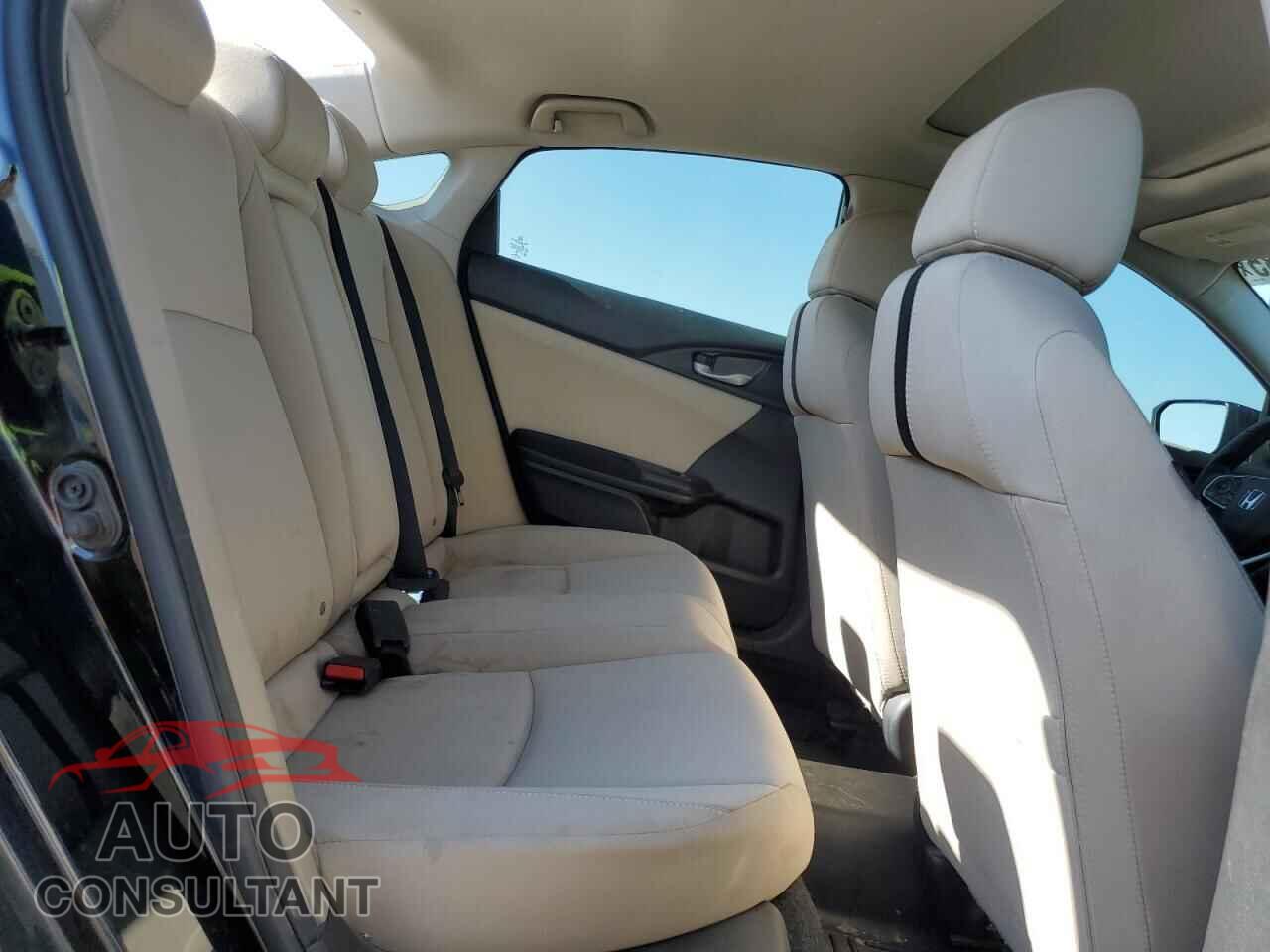 HONDA CIVIC 2017 - 19XFC2F78HE044266