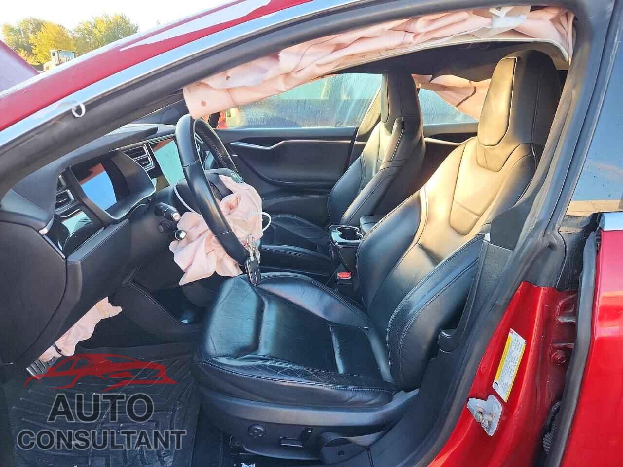 TESLA MODEL S 2014 - 5YJSA1H25EFP64100