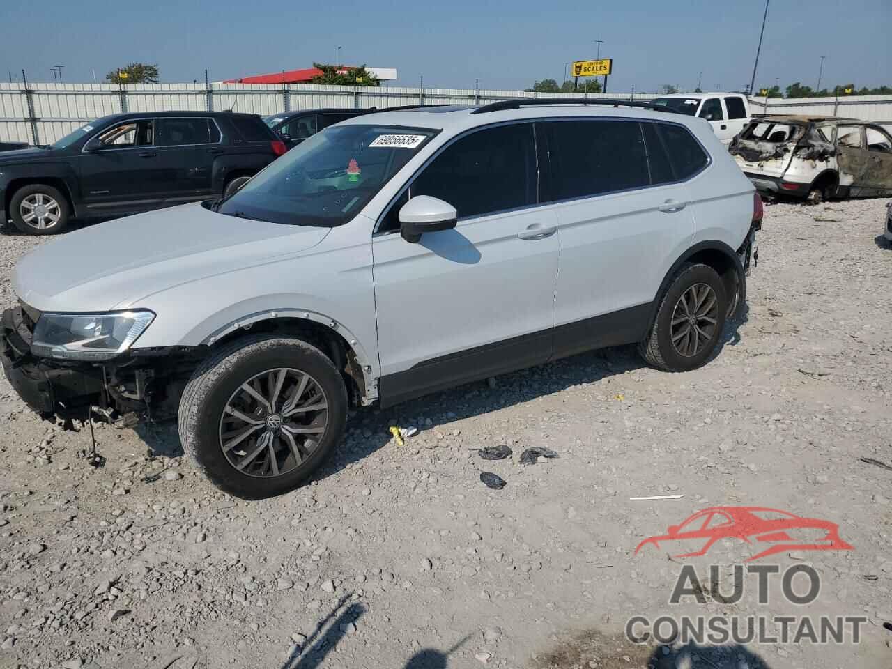 VOLKSWAGEN TIGUAN 2019 - 3VV2B7AXXKM008230