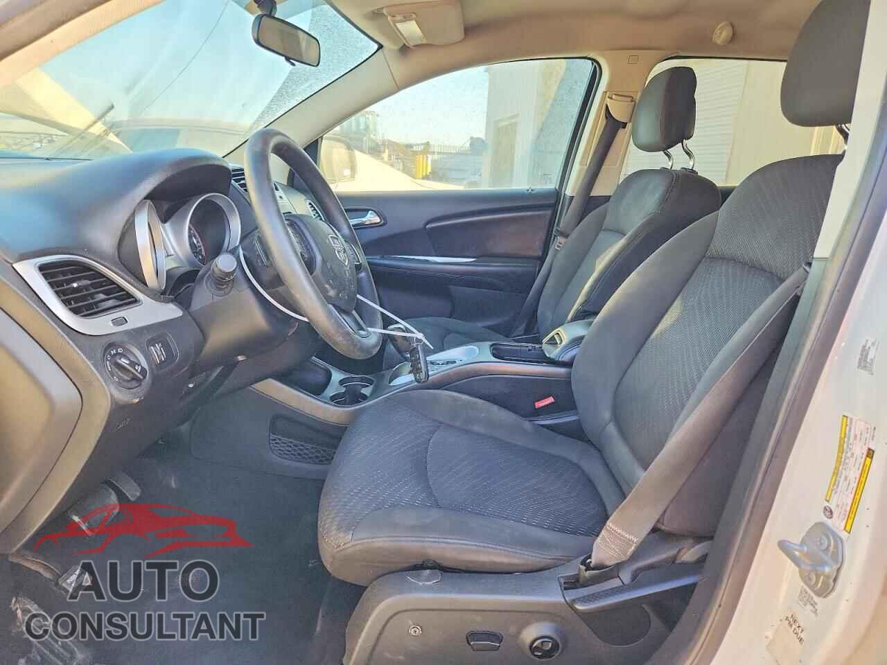 DODGE JOURNEY 2017 - 3C4PDCBG0HT571789