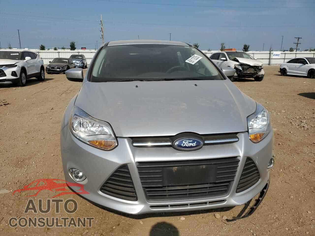 FORD FOCUS 2012 - 1FAHP3K22CL473938
