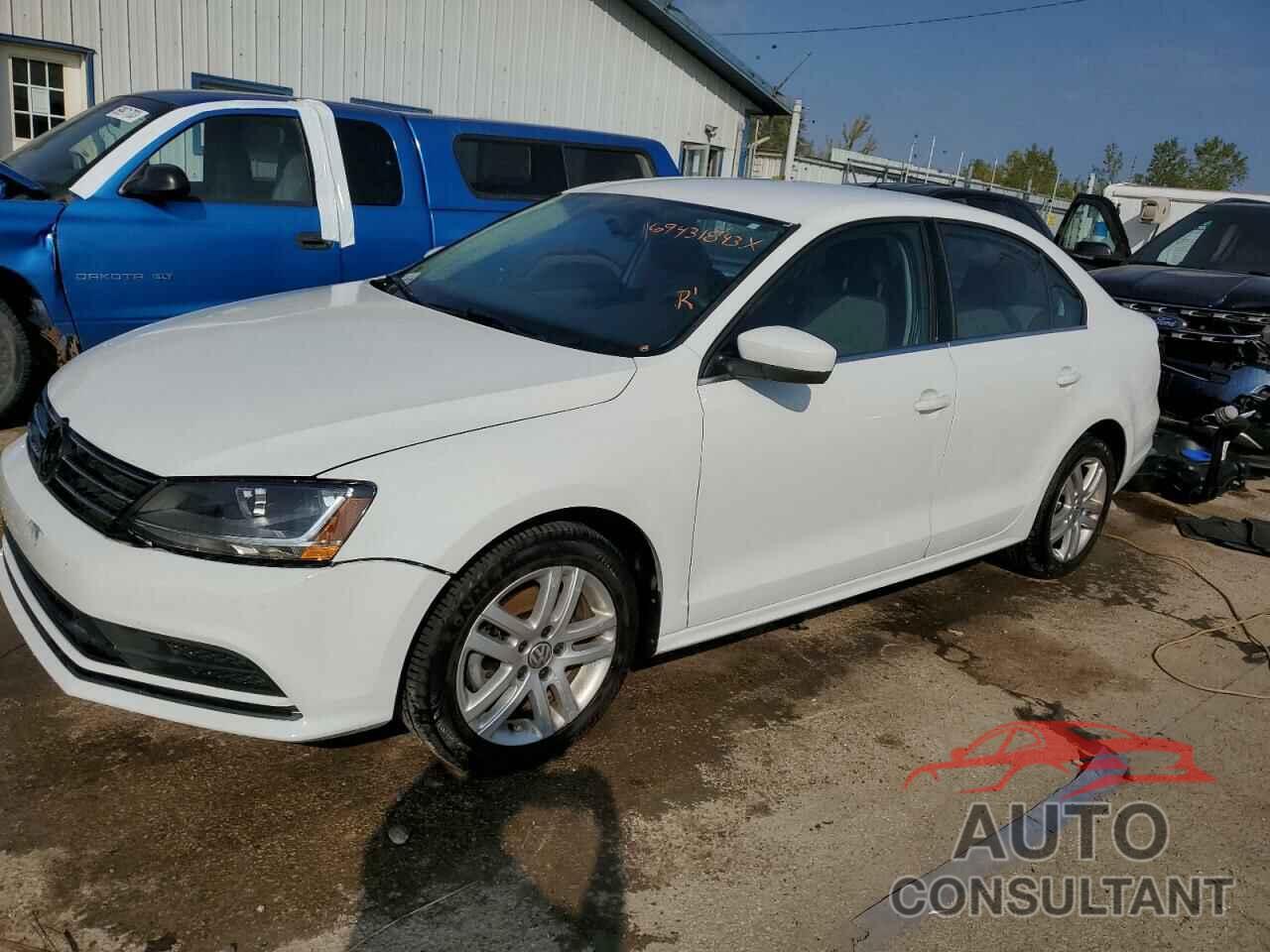 VOLKSWAGEN JETTA 2017 - 3VW2B7AJ7HM208014